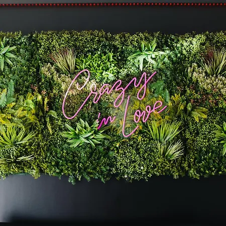 - Balneo - Nuit Insolite - Intimite 아파트